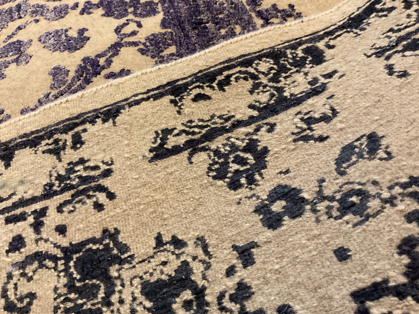 Indian Modern W/art silk - 8.1x10.0 - 286705