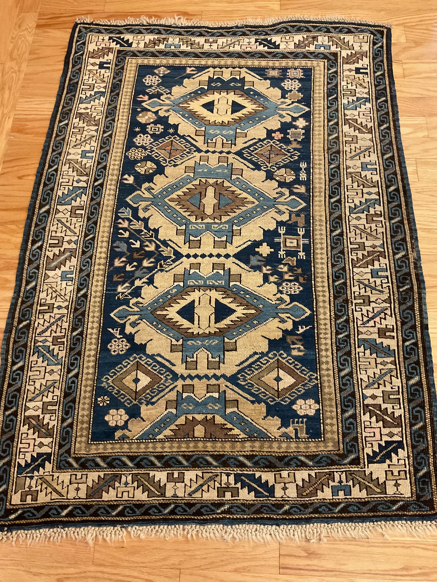 Russian Shrivan - 3.5x4.10 - D32310