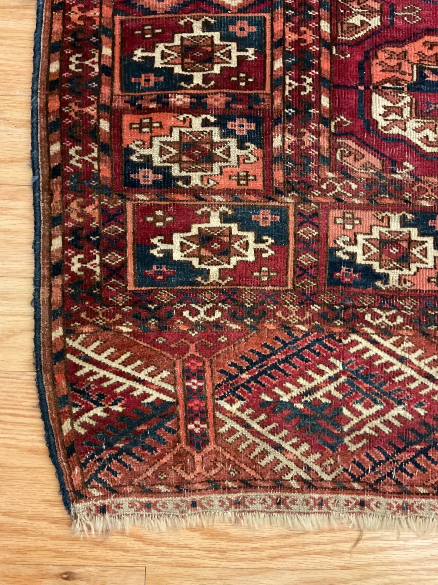 Turkman Bokhora - 4.0x5.6 - 115571
