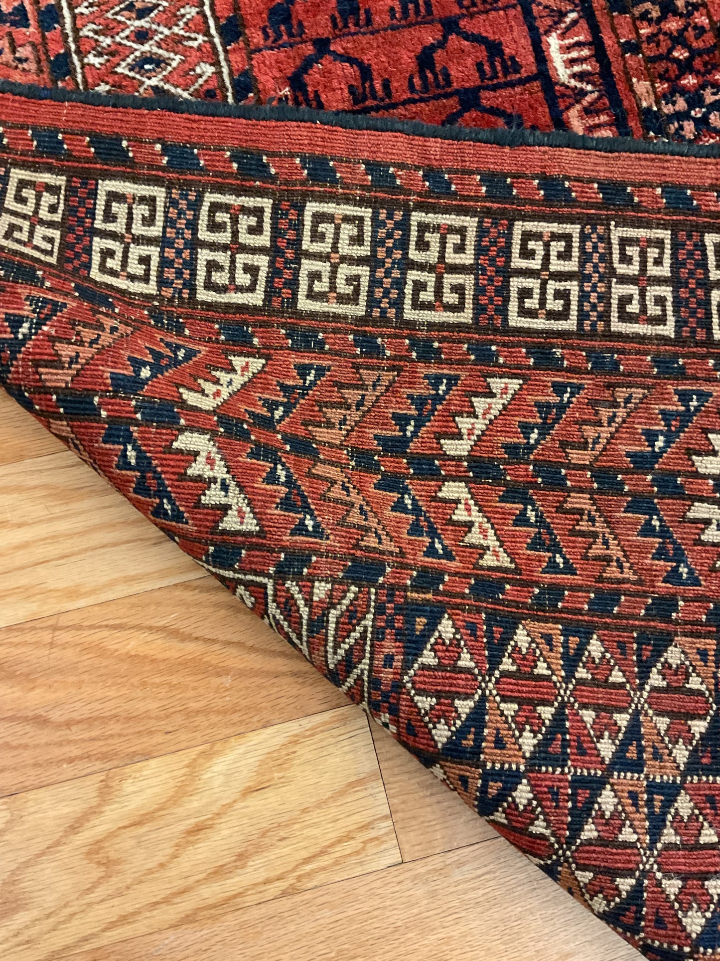 Persian Turkman - 3.8x5.0 - 556638