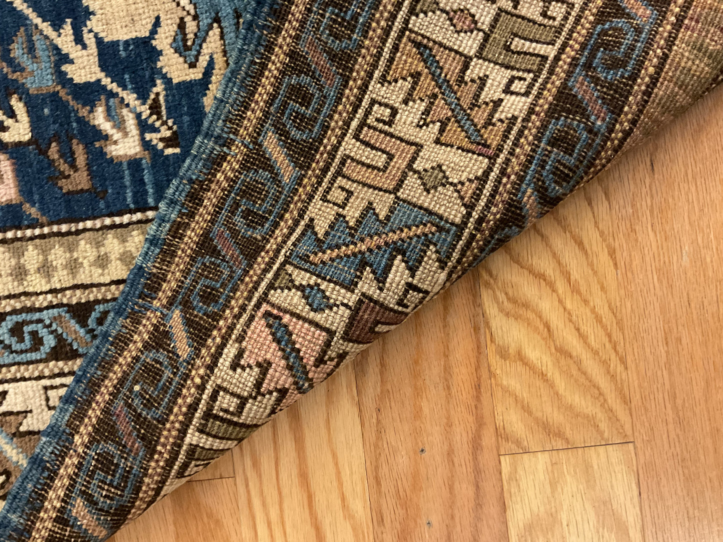 Russian Shrivan - 3.5x4.10 - D32310