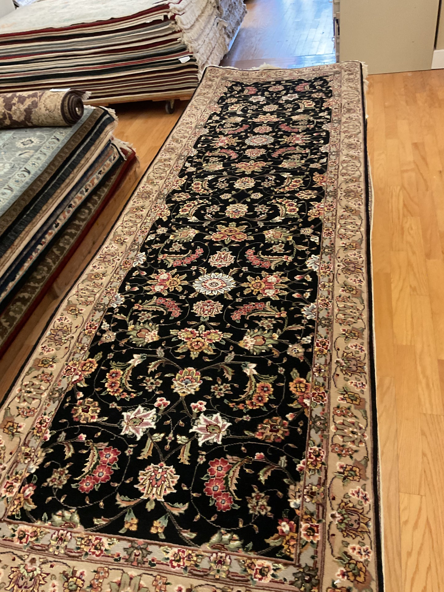 Sino Tabriz W/silk - 2.7x8.0 - 113641