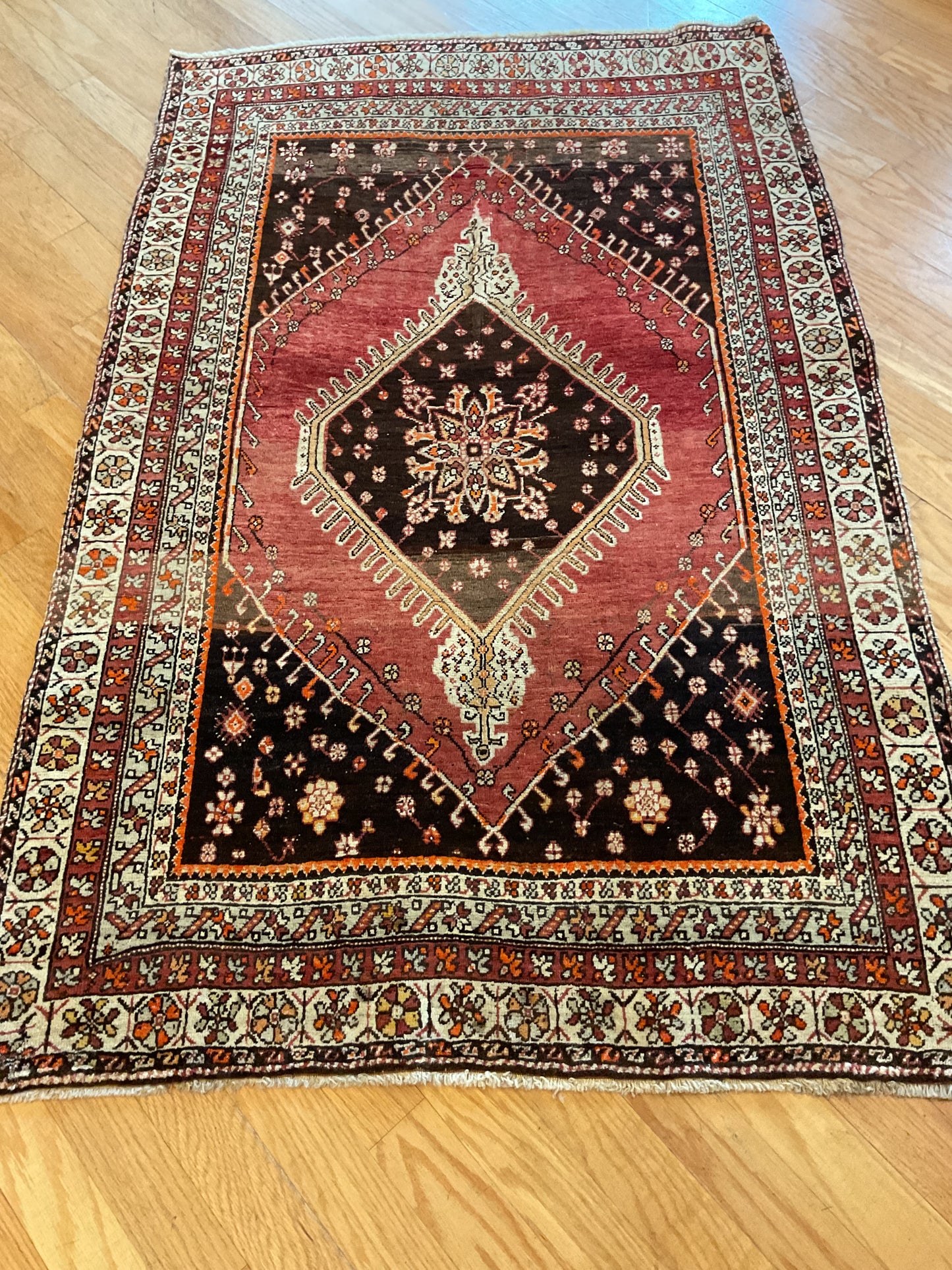 Turkish Anatolian - 3.9x6.0 - DM553