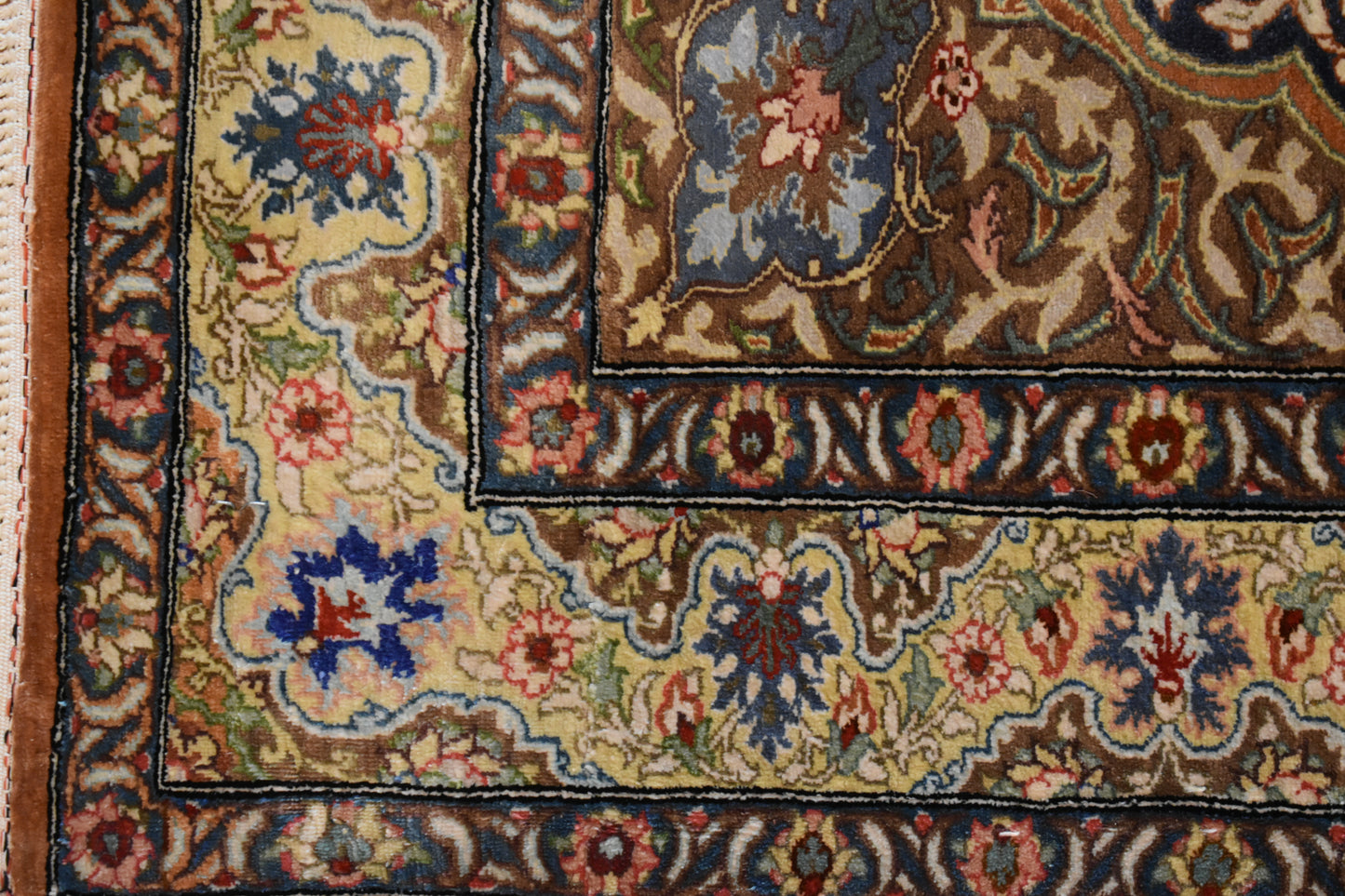 Sino Ghom Silk - 2.8x3.8 - Hash11363