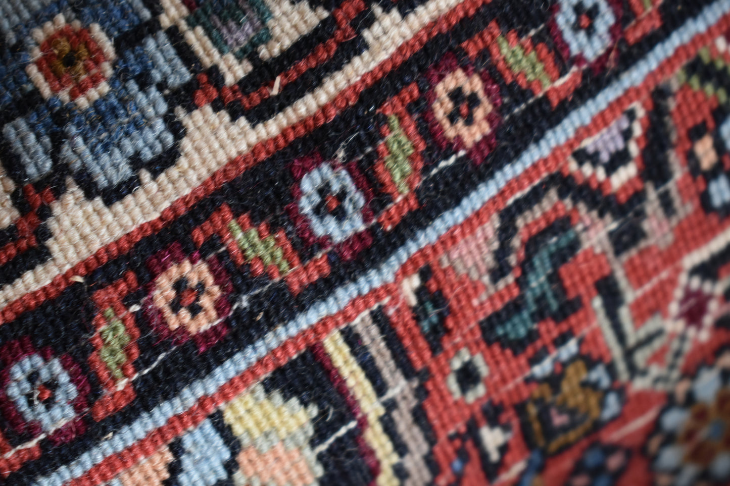 Persian Bidjar - 1.9x2.4 - R10527