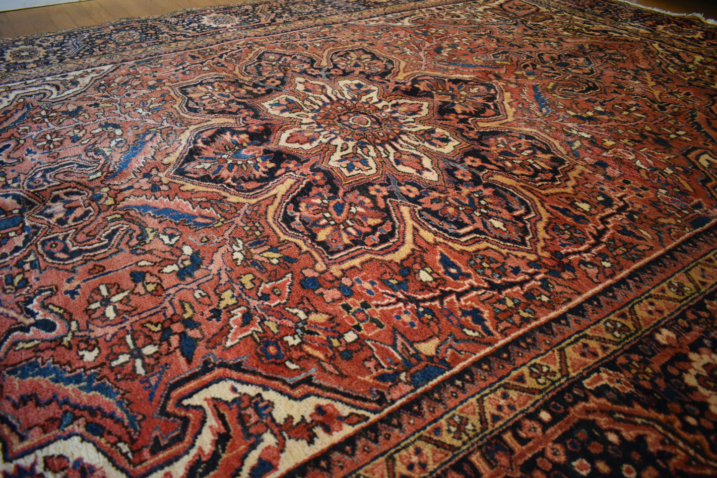 Persian Heriz - 8.3x11.0 - FA92525
