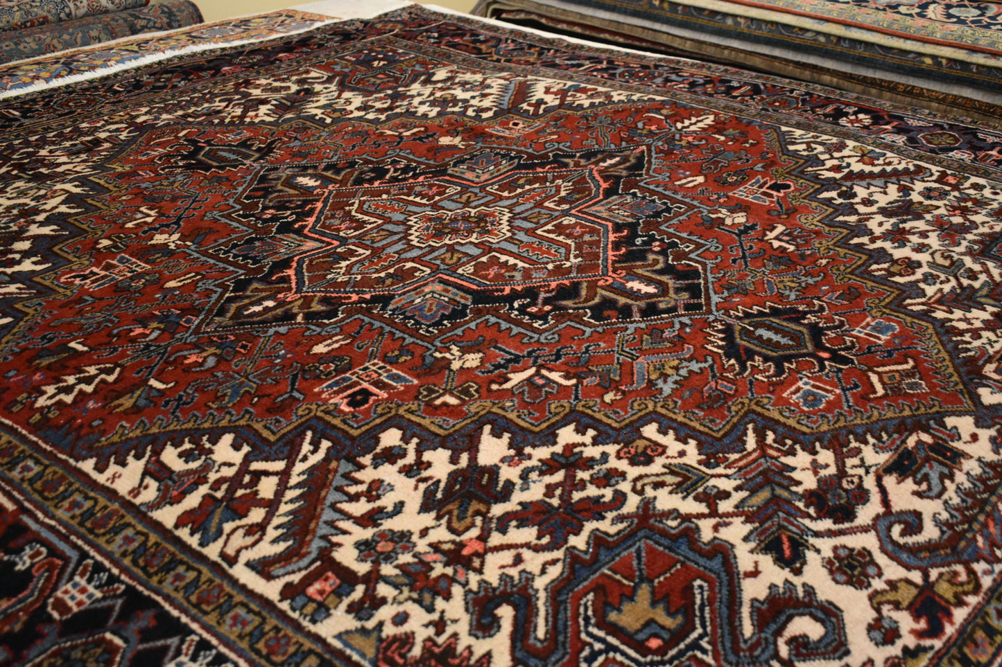 Persian Heriz - 7.9x8.4 - 3359