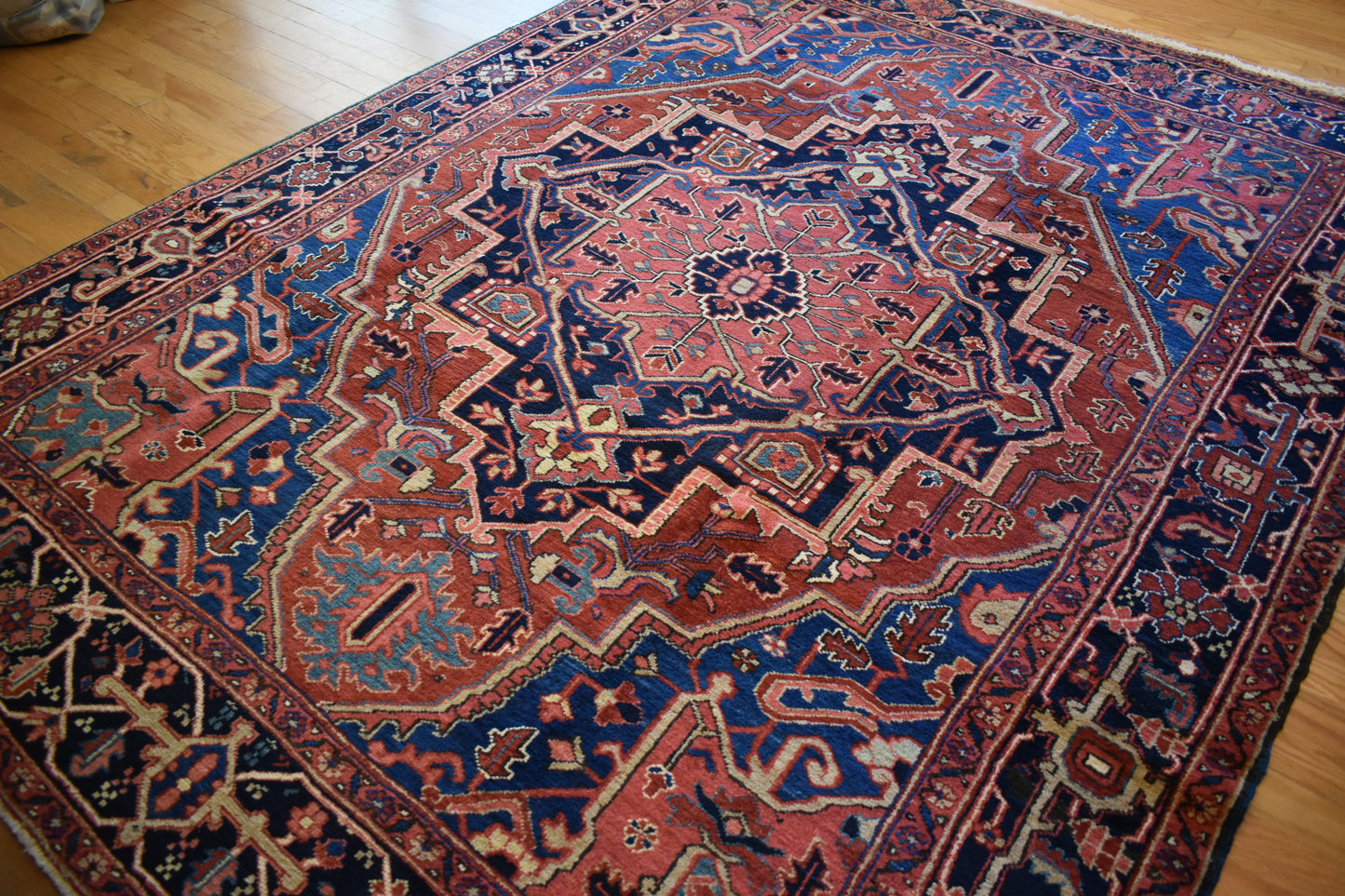Persian Heriz - 7.6x9.8 - 5003