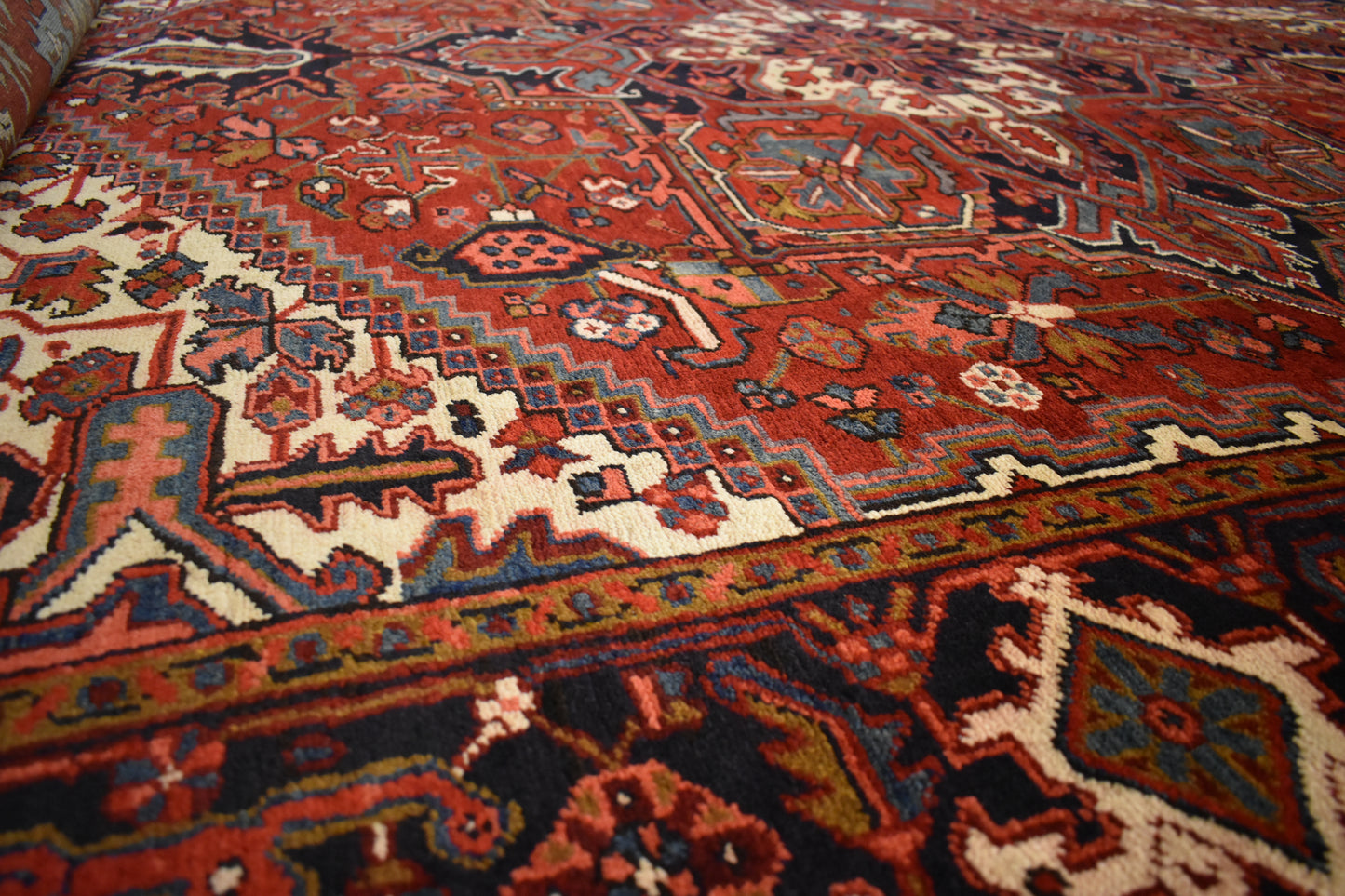 Persian Heriz - 8.10x10.11 - 1209