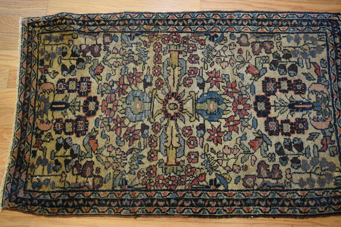 Persian Hamadan - 2.6x3.11 - B2571