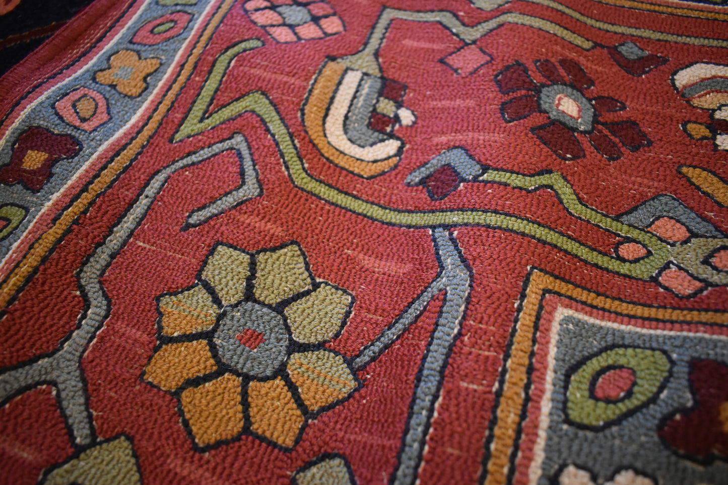 Austrian Hook Rug - 8.0x11.8 - I5140