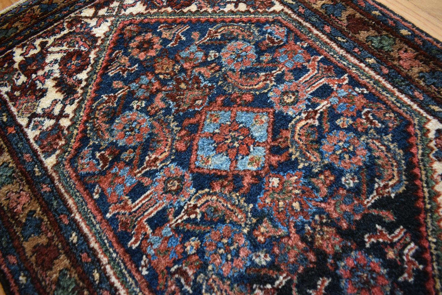 Persian Hamadan - 2.3x4.0 - D11699