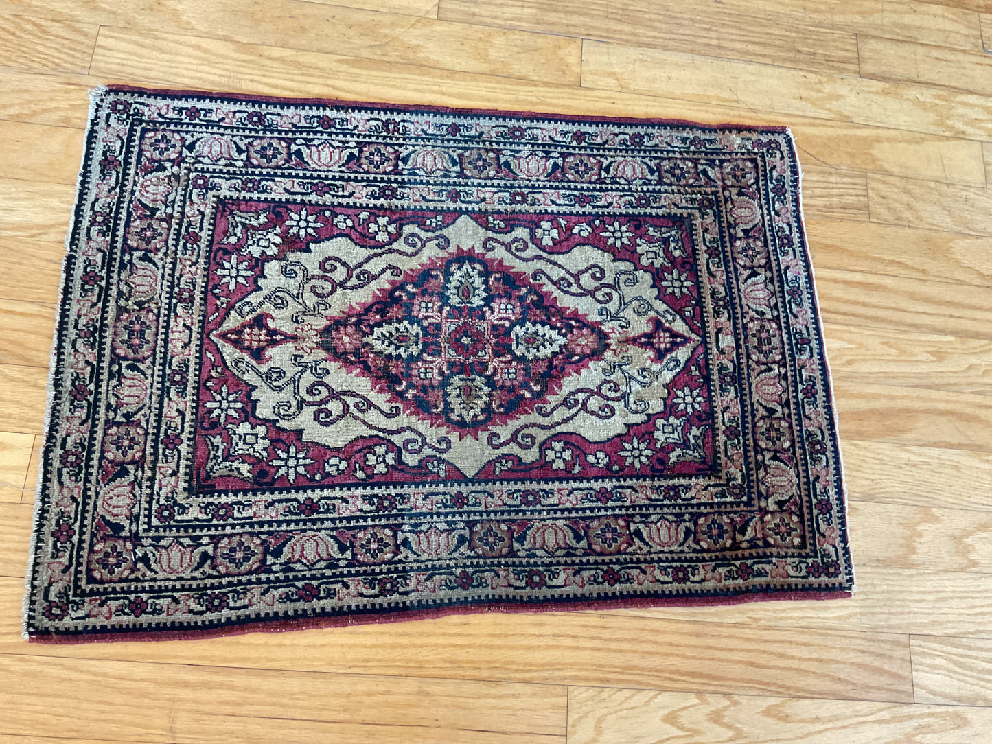 Persian Lavar - 2.1x3.0 - J5541