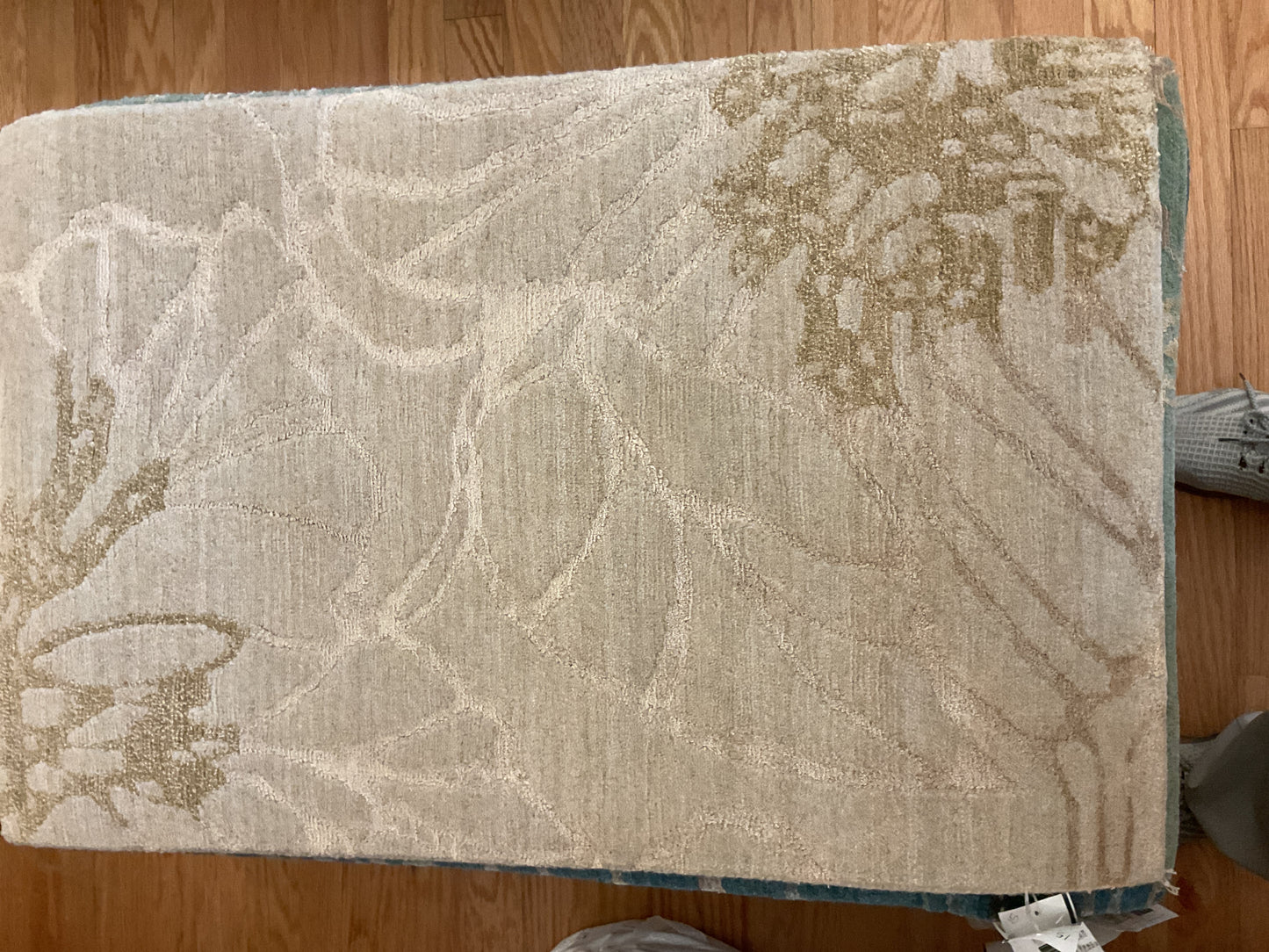 Indian Tibetan W/art silk - 1.11x2.11 - 10092