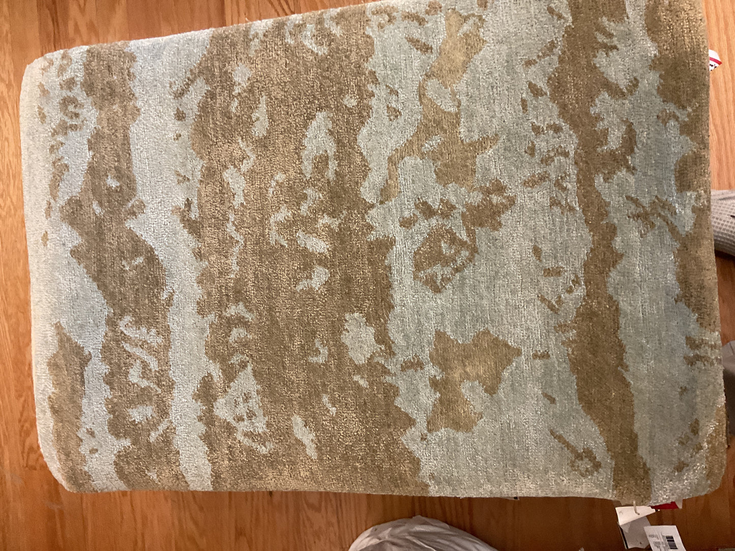Indian Tibetan W/art silk - 2.1x2.10 - 10096