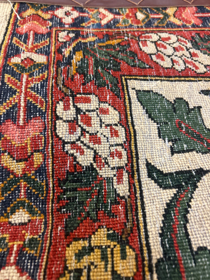 Vintage Persian Baktarie Rug, 13'7" x 19'6", in gold, green, ivory and red - photo 3