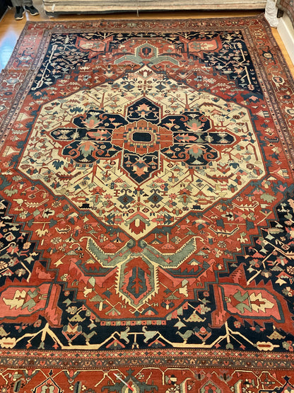 Antique Persian Serapi Rug, 11' x 15'5", in ivory, navy and rust
