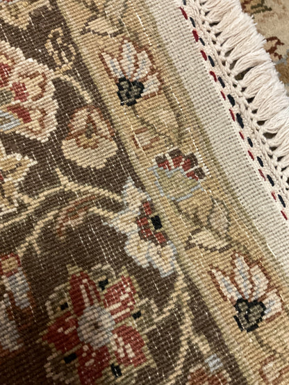 Indian Agra Jaipur Rug, 6' x 9', in beige, brown, gold and ivory - photo 4