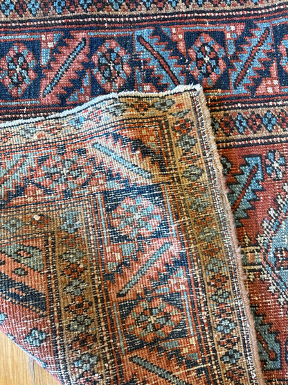 Antique Persian Heriz Rug, 3' x 5'3", in brick, navy, rust and teal - photo 3