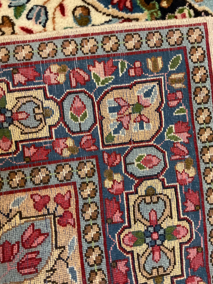 Vintage Persian Kerman Rug, 6' x 6', in beige, green, ivory and navy - photo 2