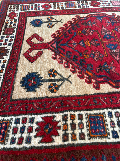 Antique Persian Kurdish Sarab Runner, 3' x 7'9", in ivory, navy and red - photo 5