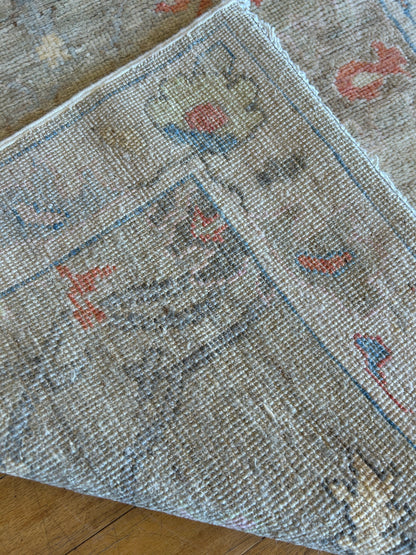 Afghan Oushak Runner, 3' x 7'10", in blue, grey, ivory and red - photo 3