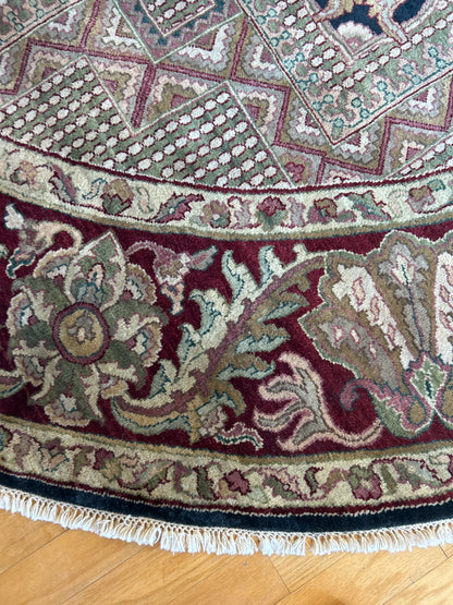 Indian Agra Jaipur Rug, 9'2" x 9'2", in beige, burgundy, grey and navy - photo 2