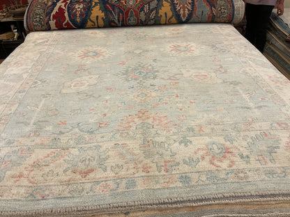 Afghan Oushak Rug, 8'3" x 9'7", in grey, ivory, salmon and sea moss - photo 2