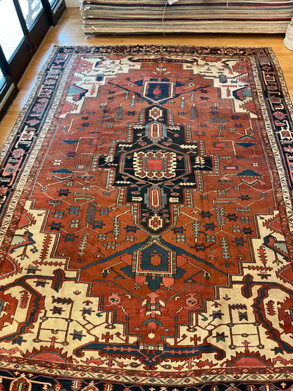 Antique Persian Serapi Rug, 10'9" x 15'9", in ivory, navy and rust