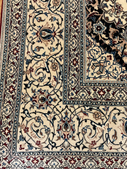 Persian Nain Rug, 6'7" x 10'4", in black, ivory, navy and red - photo 4