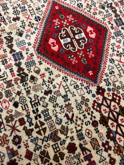 Vintage Persian Abbedeh Rug, 3'2" x 6'6", in ivory and red - photo 6