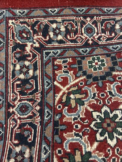 Indian Kashan Runner, 3' x 22', in burgundy, ivory, navy and pink - photo 3