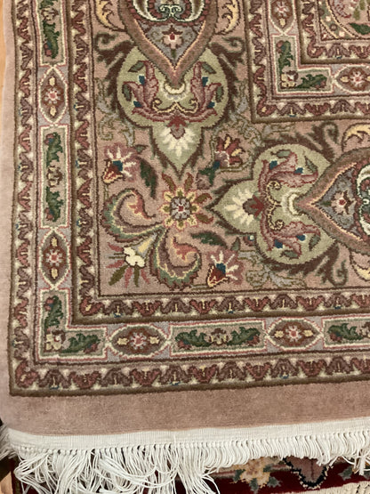 Pakistani Yazd Rug, 8'1" x 10'3", in beige, rose and tan - photo 3