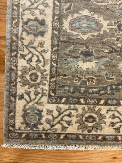 Afghan Heriz Rug, 4'1" x 5'11", in baby blue, grey and ivory - photo 4