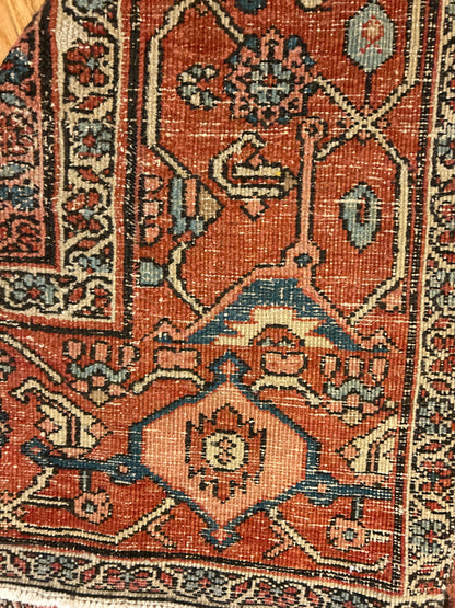 Antique Persian Serapi Rug, 11'9" x 17', in ivory, navy, rust and teal - photo 4