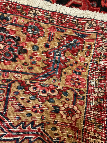 Vintage Persian Heriz Rug, 9'5" x 12'8", in brick, ivory, navy and yellow - photo 4