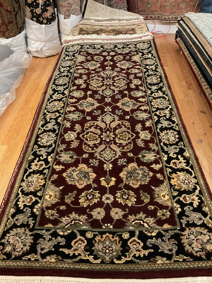 Indian Agra Jaipur Runner, 2'6" x 5'9", in beige, black, burgundy and gold