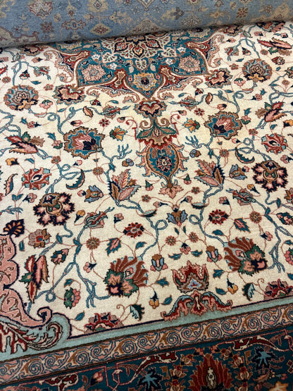 Vintage Persian Tabriz Rug, 8'1" x 10'1", in ivory, pink, red and teal - photo 2