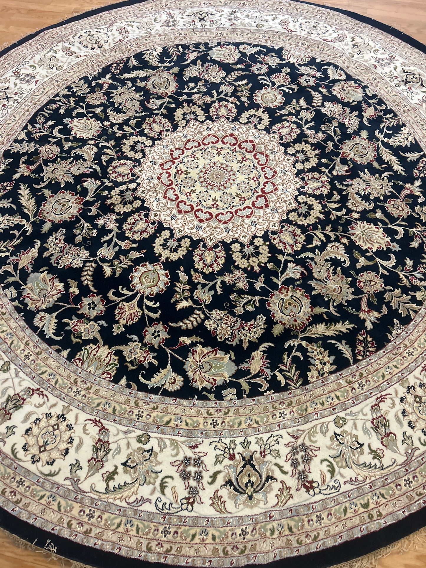 Indian Kashan - 11.7x11.7 - 64037