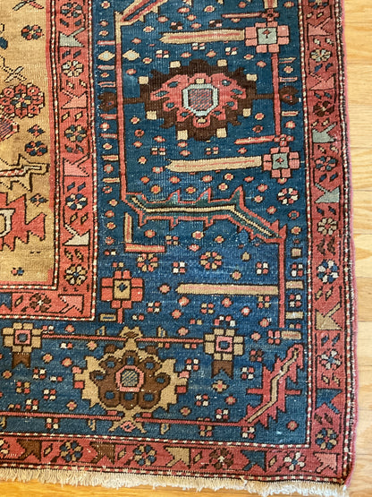 Antique Persian Serapi Rug, 8'3" x 13'3", in beige, blue, navy and rust - photo 3