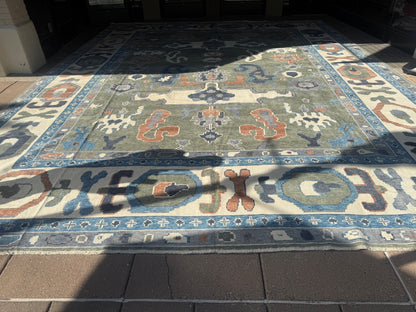 Turkish Oushak Rug, 16'4" x 21', in blue, green, ivory and rust - photo 4