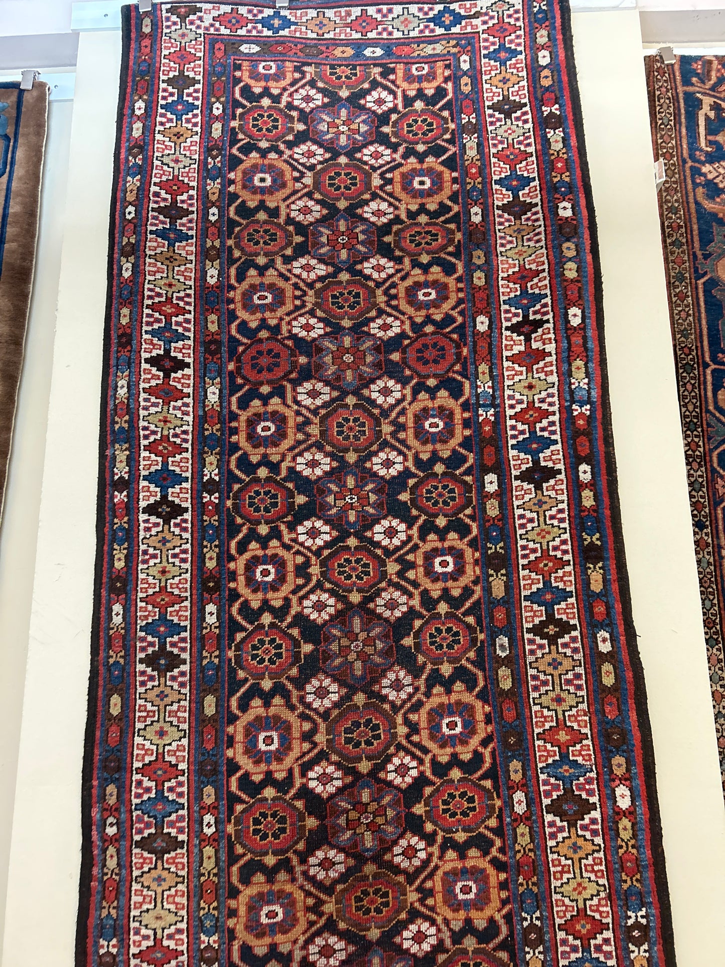 Russian Kazak - 3.10x11.0 - FA11469