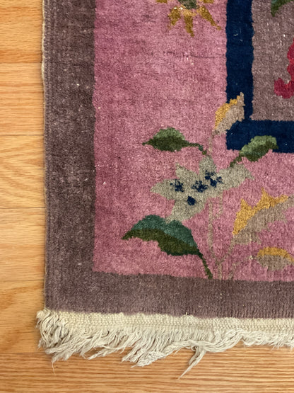 Antique Sino Chinese Deco Rug, 4'5" x 5'6", in grey, navy, pink and red - photo 3