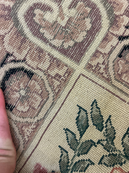 Sino Aubusson Rug, 9' x 12', in beige, burgundy, ivory and pink - photo 4
