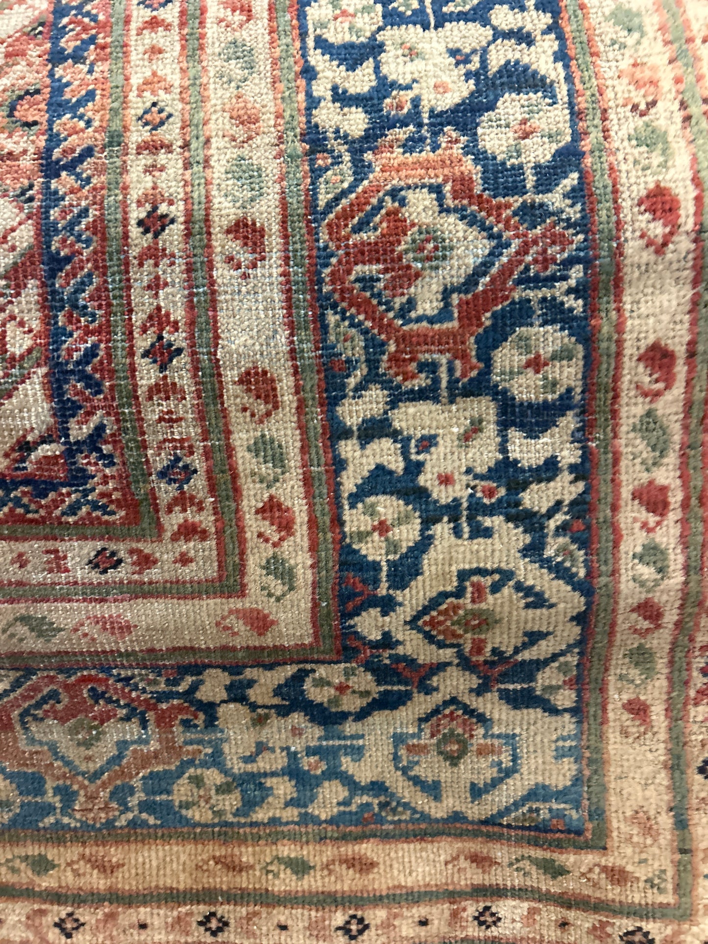 Persian Mohal - 8.8x10.10 - P114
