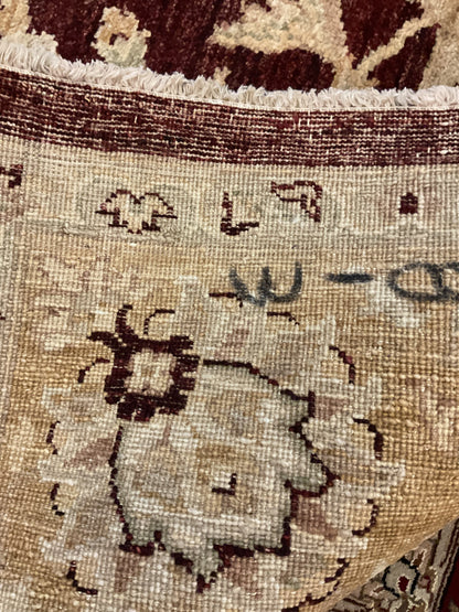 Pakistani Peshawar Rug, 8'3" x 10'1", in beige, burgundy and cream - photo 4