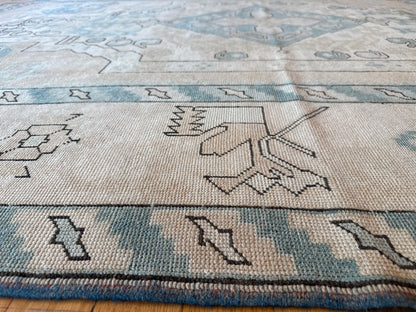 Vintage Turkish Anatolian Rug, 7'10" x 11'11", in blue and cream - photo 8