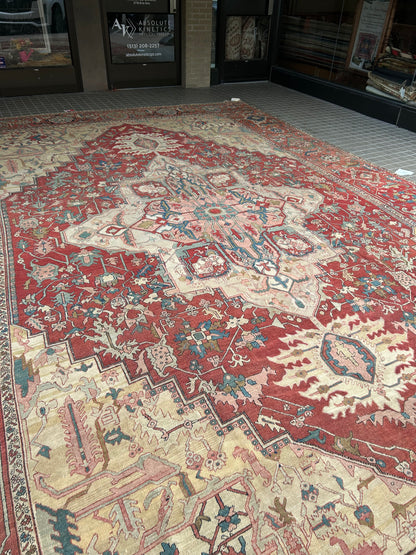 Antique Persian Serapi Rug, 13'1" x 19', in beige, red and teal - photo 8