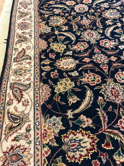 Sino Tabriz Runner, 2'7" x 18'7", in gold, ivory, navy and red - photo 4