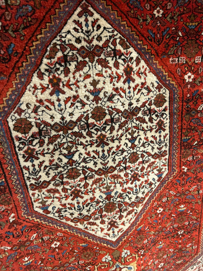Antique Persian Sarouk Farahan Rug, 4'1" x 6'4", in brick, ivory and navy - photo 4